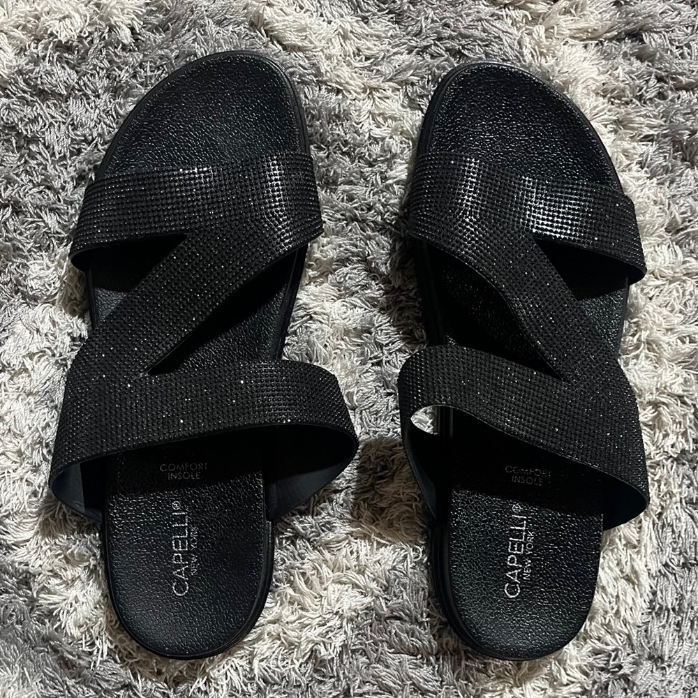 Capelli New York Women's Black Glitter Sandals